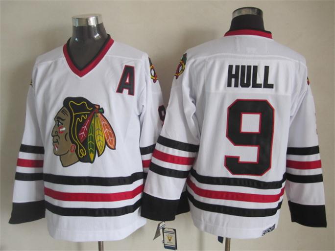 Chicago Blackhawks #9 Bobby Hull White Throwback CCM Jerseys,We sell and wholesale Chicago Blackhawks #9 Bobby Hull White Throwback CCM Jerseys on line form chian!