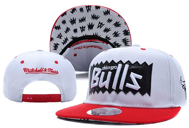 Bulls Team Logo White Red Mitchell & Ness Adjustable Hat LX,We sell and wholesale Bulls Team Logo White Red Mitchell & Ness Adjustable Hat LX on line form chian!