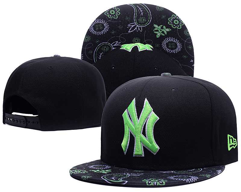 Yankees Team Logo Black Flower Pattern Adjustable Hat GS,We sell and wholesale Yankees Team Logo Black Flower Pattern Adjustable Hat GS on line form chian!