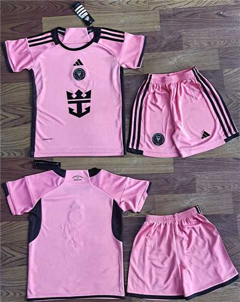 Youth Inter Miami CF Custom Pink Soccer Jersey Suit,We sell and wholesale Youth Inter Miami CF Custom Pink Soccer Jersey Suit on line form chian!