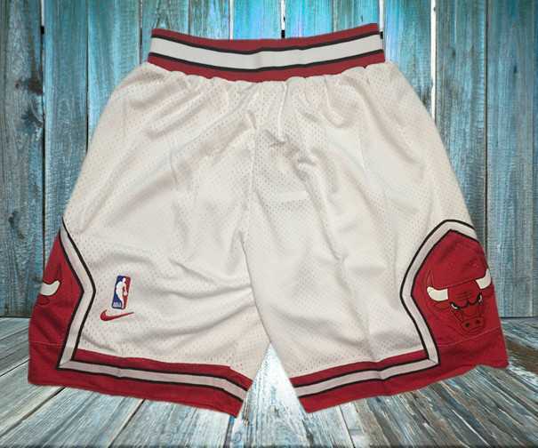 Chicago Bulls White Nike Mesh Shorts (Run Small),We sell and wholesale Chicago Bulls White Nike Mesh Shorts (Run Small) on line form chian!